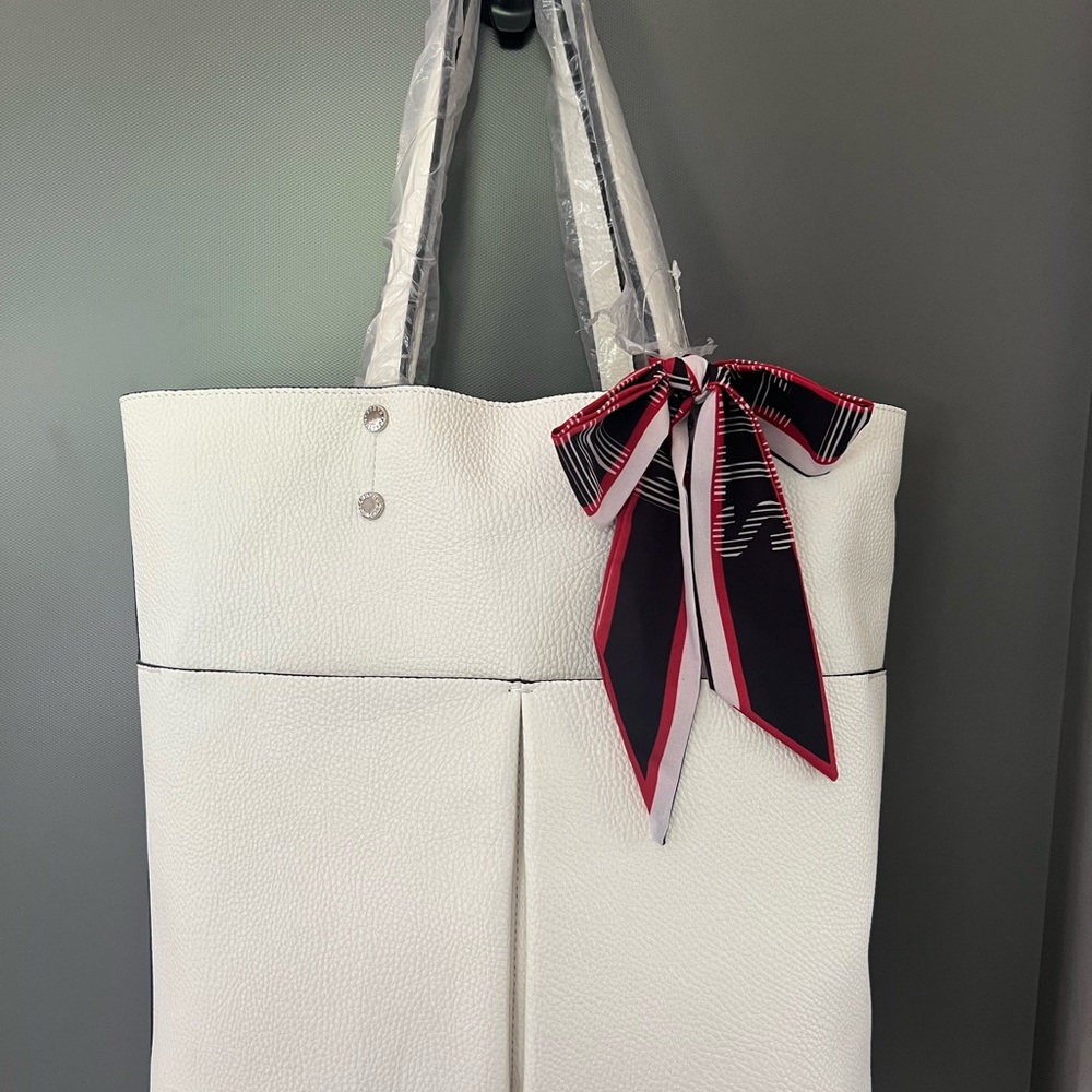 Steve Madden White Tote with Red Scarf Accent and detachable pocket bag